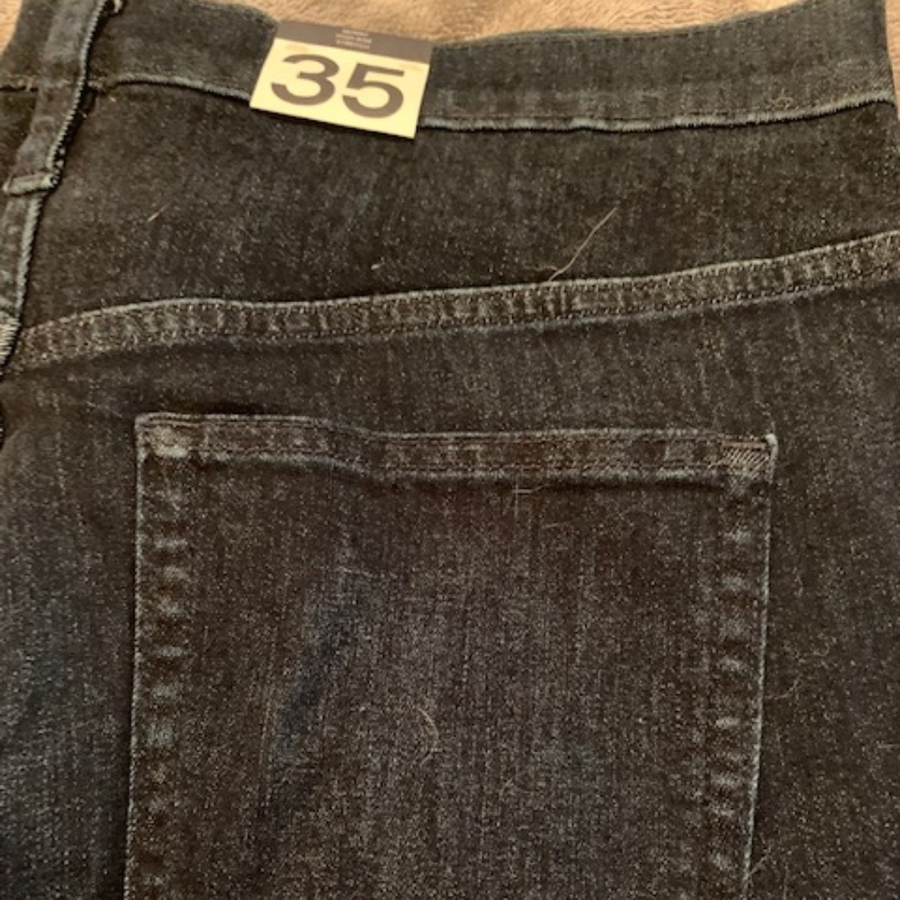 True Skinny High Rise jeans, size 35 x 20 regular, NWT